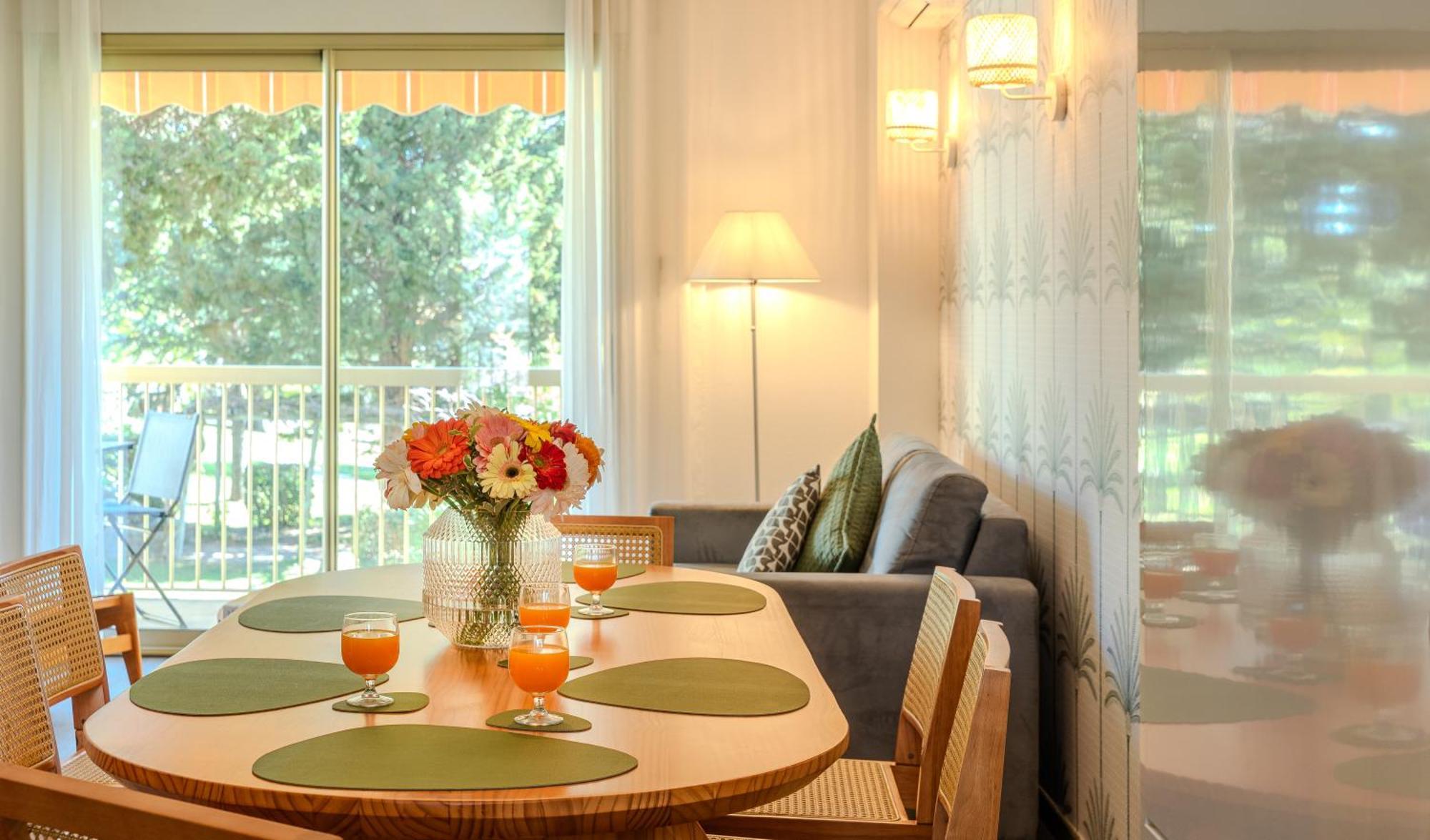 Les 15 Pins & La Mer -Your Green Getaway Near Sea & Beach Antibes Exterior photo