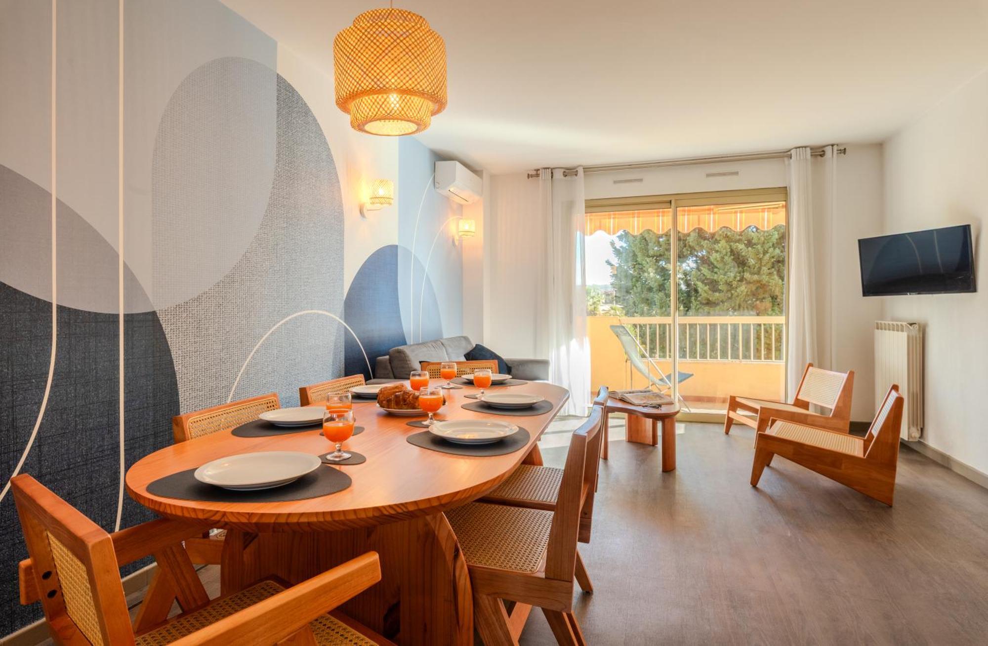 Les 15 Pins & La Mer -Your Green Getaway Near Sea & Beach Antibes Exterior photo